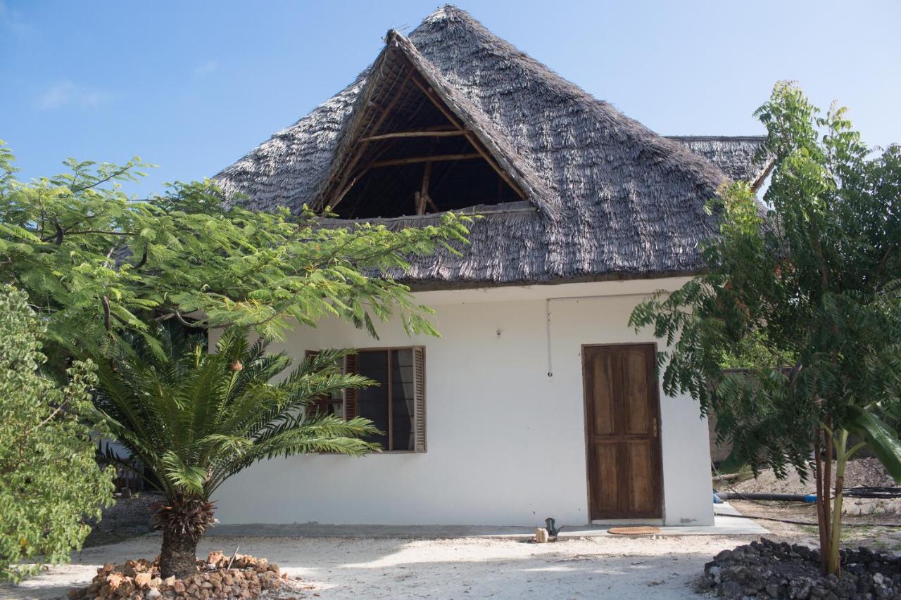 Crim Wind Freedom Hotel Jambiani  Exterior photo